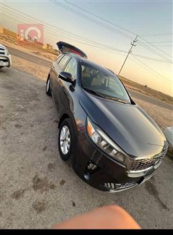 2016 كيا سورينتو