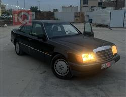 1991 مرسيدس بنز E-Class