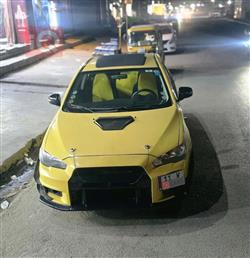 2015 ميتسوبيشي لانسرEX