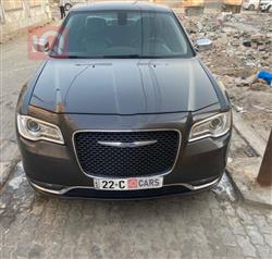 2017 كرايسلر 300