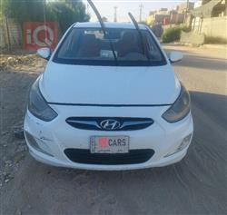 2013 هيونداي أكسنت