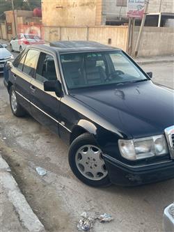 Mercedes-Benz E-Class 1989