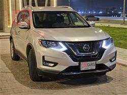 2018 نيسان روج