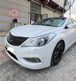 2012 هيونداي أزيرا