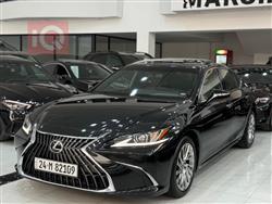 2023 لكزس ES