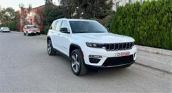 2023 جيب جراند شيروكي