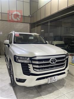 2025 تويوتا لاندكروزر