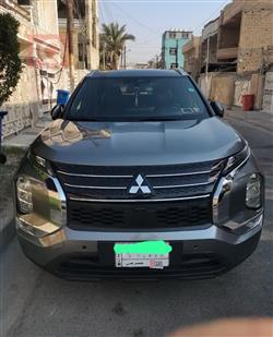 2022 ميتسوبيشي اوتلاندر