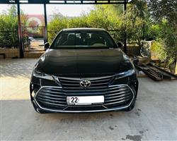 2022 تويوتا أفالون