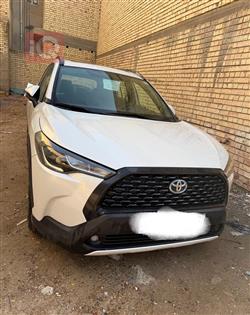 2024 تويوتا كورولا كروس