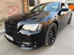 2017 كرايسلر 300
