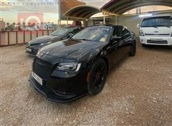 2016 كرايسلر 300