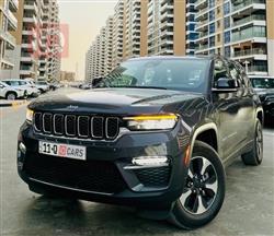 2024 جيب جراند شيروكي