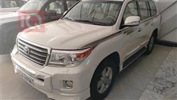 2015 تويوتا لاندكروزر