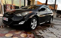Hyundai Elantra 2011