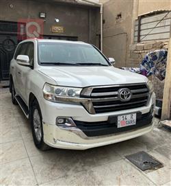 2016 تويوتا لاندكروزر
