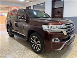 2016 تويوتا لاندكروزر