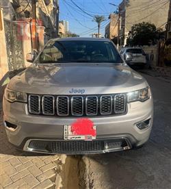 2019 جيب جراند شيروكي