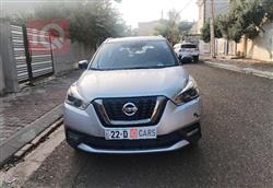 2020 نيسان كيكس