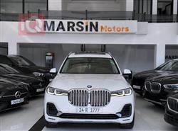 BMW X7 2021