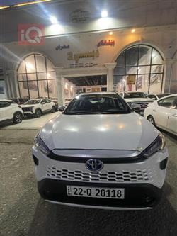 2025 تويوتا كورولا كروس