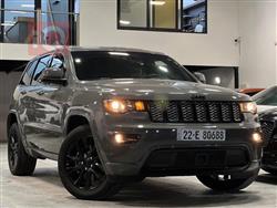 2021 جيب جراند شيروكي