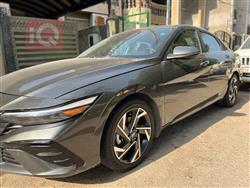 Hyundai Elantra 2024