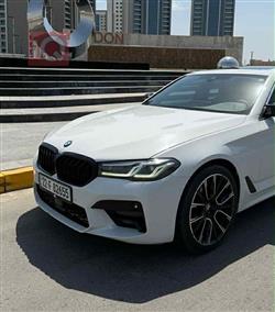 2021 بي ام دبليو الفئة 5