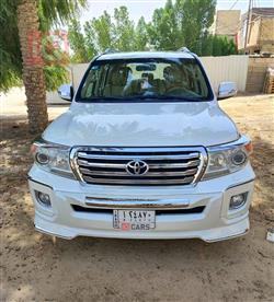 2014 تويوتا لاندكروزر