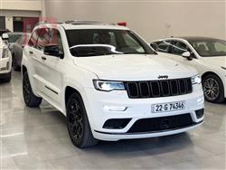 2022 جيب جراند شيروكي