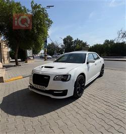 2021 كرايسلر 300