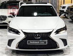 2022 لكزس ES