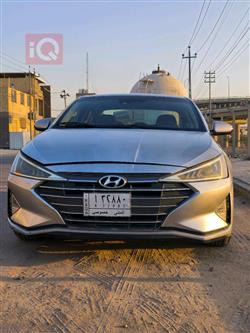 Hyundai Elantra 2020
