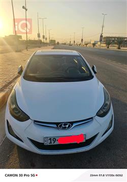 Hyundai Elantra 2015