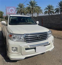 2015 تويوتا لاندكروزر