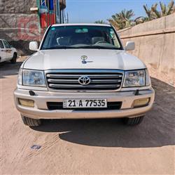 2005 تويوتا لاندكروزر
