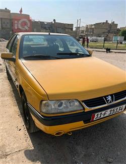 Peugeot 405 2015