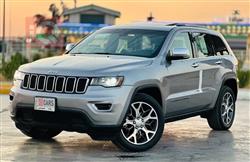 2017 جيب جراند شيروكي