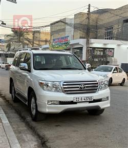 2011 تويوتا لاندكروزر