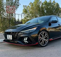 Hyundai Elantra 2023