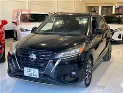 2024 نيسان كيكس