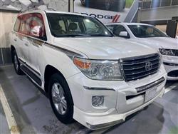 2014 تويوتا لاندكروزر