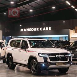 2025 تويوتا لاندكروزر