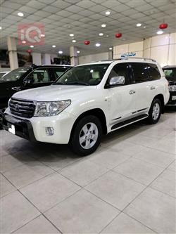 2011 تويوتا لاندكروزر