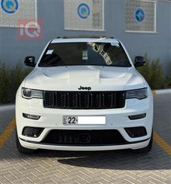 2022 جيب جراند شيروكي