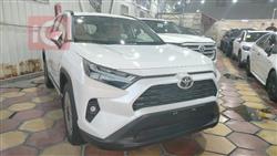 2025 تويوتا راف 4