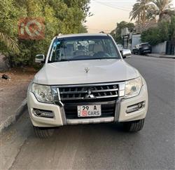 2017 ميتسوبيشي باجيرو