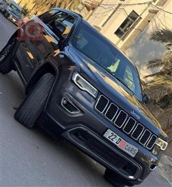 2018 جيب جراند شيروكي