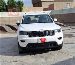 2018 جيب جراند شيروكي