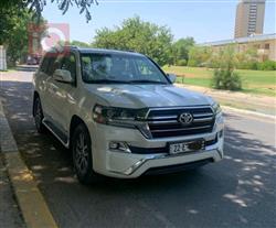 2016 تويوتا لاندكروزر